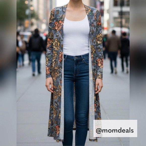 LulaRoe Sarah Long Sleeve Ankle Cardigan Cozy Slightly Thick Elegant Med 10-12 - Picture 1 of 16